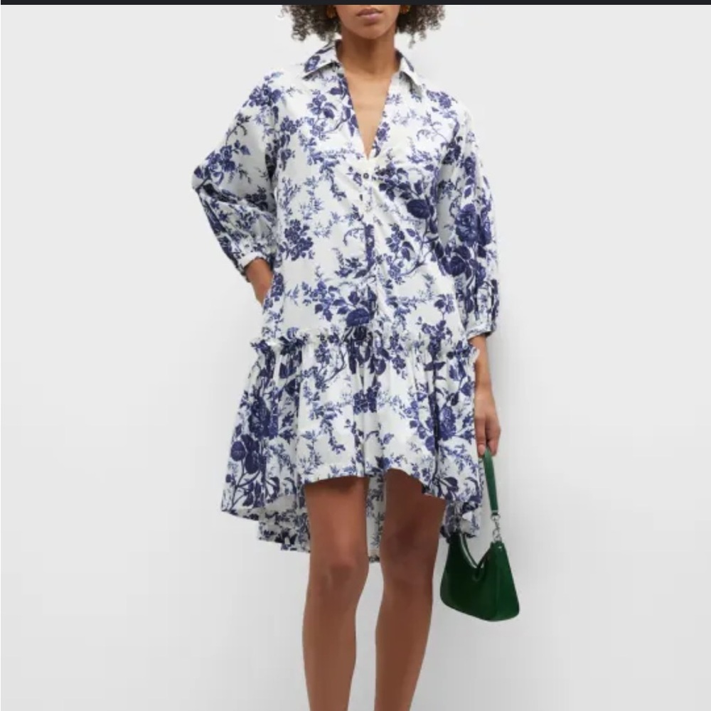 Cara Cara Silvia Dress size M euc blue and white floral dress